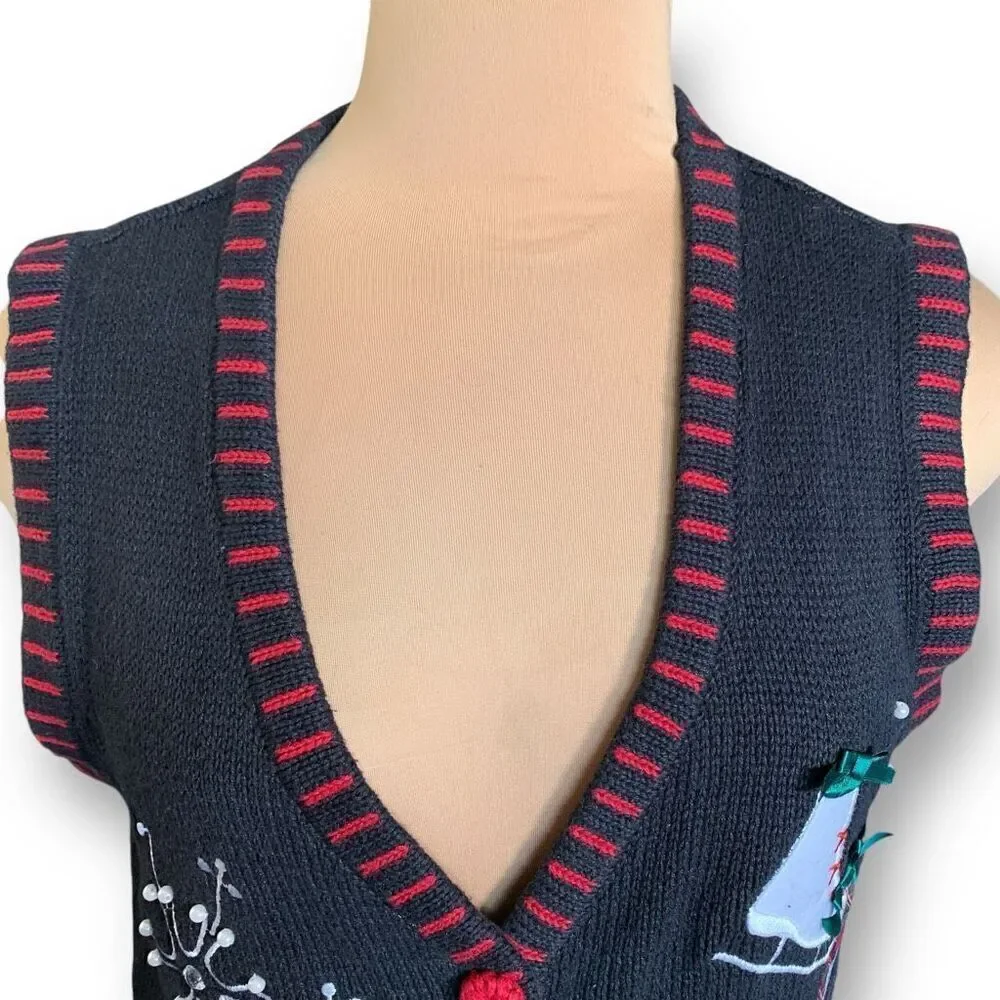 Holiday Editions Black Printed Knit Sweater Vest Festive‎ Embroidery Red Plaid